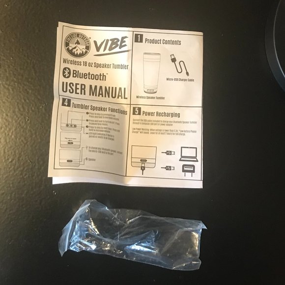 NEW WHITE VIBE WIRELESS 18 OUNCE TUMBLER WITH BLUE TOOTH SPEAKER - Picture 3 of 3